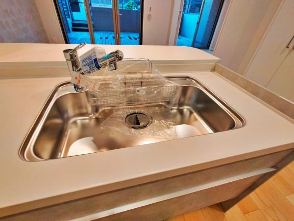 _ސ쌧lsJ2ڂ̒Ã}V̂̑