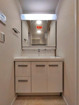 _ސ쌧lsJ2ڂ̒Ã}V̐ʑEʏ