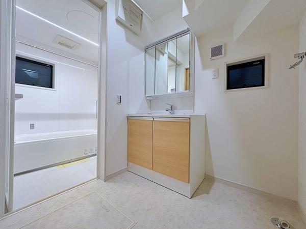 _ސ쌧lsߌk7ڂ̐VzˌĂ̐ʑEʏ