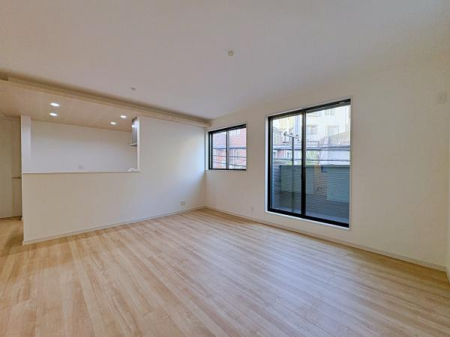 _ސ쌧lsߌk7ڂ̐VzˌẴrO