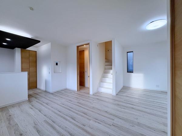 _ސ쌧lsߌk7ڂ̐VzˌẴrO