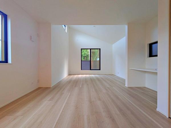 _ސ쌧lsh}4ڂ̐VzˌẴrO