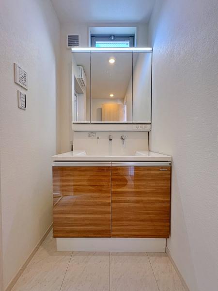 _ސ쌧Ԏs4ڂ̒ÈˌĂ̐ʑEʏ