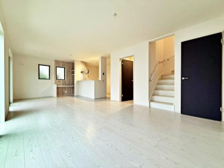 _ސ쌧ls`ڂJ1ڂ̐VzˌẴrO