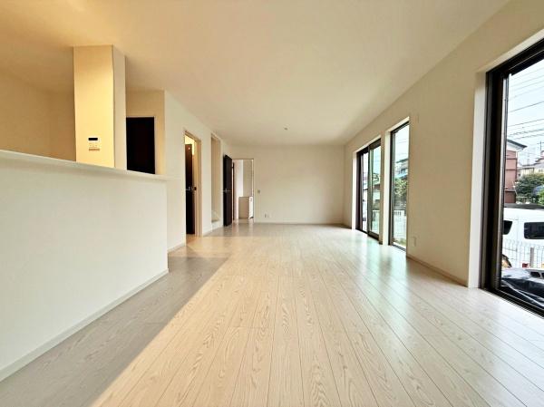 _ސ쌧ls`ڂJ1ڂ̐VzˌẴrO