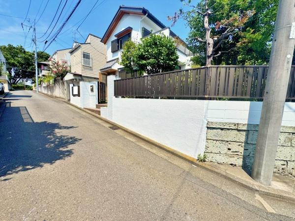 _ސ쌧lss}擌Rc̒ÈˌĂ̑OʓH܂ތnʐ^