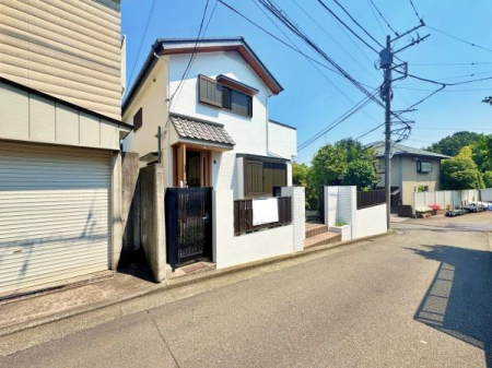 _ސ쌧lss}擌Rc̒ÈˌĂ̑OʓH܂ތnʐ^