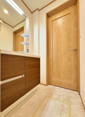 _ސ쌧ls`k揬̐VzˌĂ̐ʑEʏ