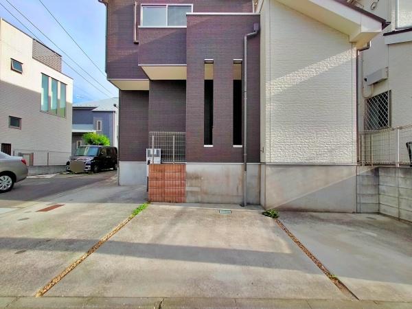 _ސ쌧lsJ拴3ڂ̒ÈˌĂ̒ԏ