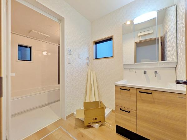 _ސ쌧ls撆c3ڂ̐VzˌĂ̐ʑEʏ