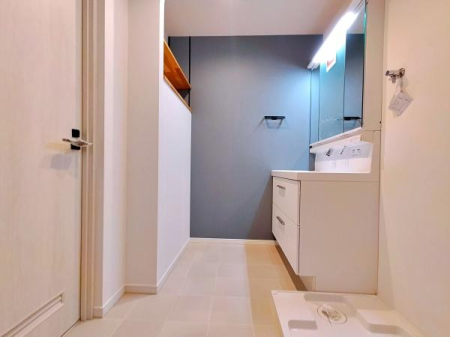 _ސ쌧ls捪݉]̒Ã}V̐ʑEʏ