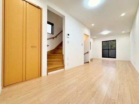 _ސ쌧s撆쓇5ڂ̒ÈˌẴrO