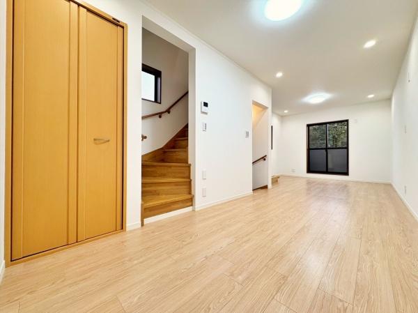 _ސ쌧s撆쓇5ڂ̒ÈˌẴrO