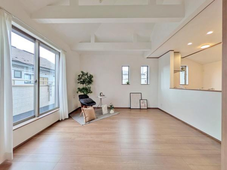 _ސ쌧͌sߊ8ڂ̐VzˌẴrO