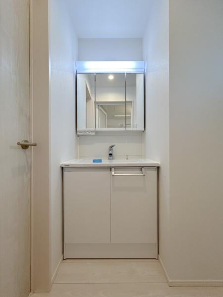 _ސ쌧ls拫VJ̒ÈˌĂ̐ʑEʏ