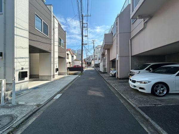 _ސ쌧ls拫VJ̒ÈˌĂ̑OʓH܂ތnʐ^