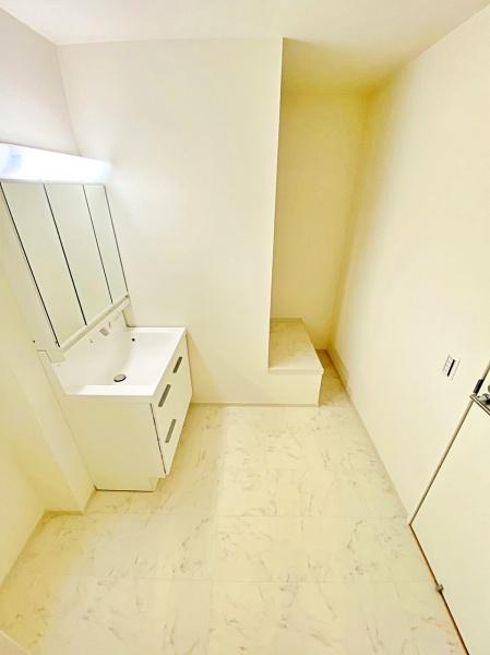 _ސ쌧ls΋撷Óc1ڂ̐VzˌĂ̐ʑEʏ