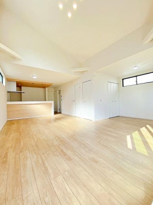 _ސ쌧ls΋撷Óc1ڂ̐VzˌẴrO