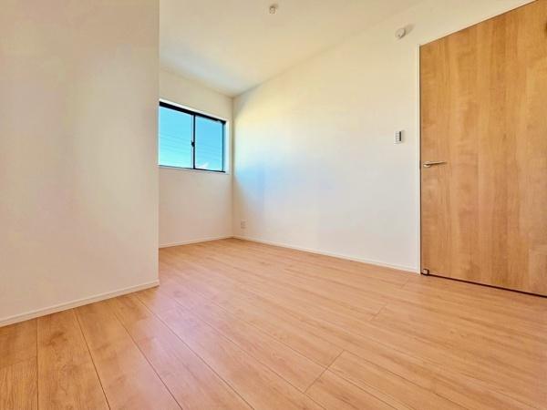 �_�ސ쌧���l�s�`������6���ڂ̐V�z��ˌ��Ă̗m��