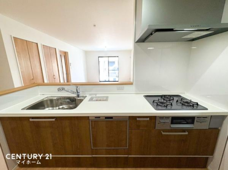 �_�ސ쌧���l�s�`������6���ڂ̐V�z��ˌ��ẴL�b�`��