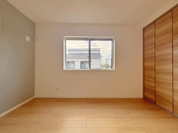 _ސ쌧sH4ڂ̐VzˌĂ̗m