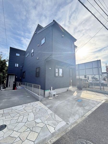 _ސ쌧sH4ڂ̐VzˌĂ̑OʓH܂ތnʐ^