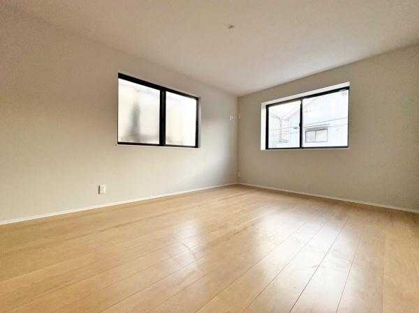 _ސ쌧ls{q̐VzˌẴrO