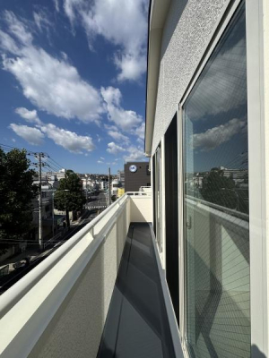 _ސ쌧lsR3ڂ̐VzˌẴoRj[