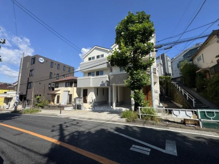 _ސ쌧lsR3ڂ̐VzˌĂ̑OʓH܂ތnʐ^