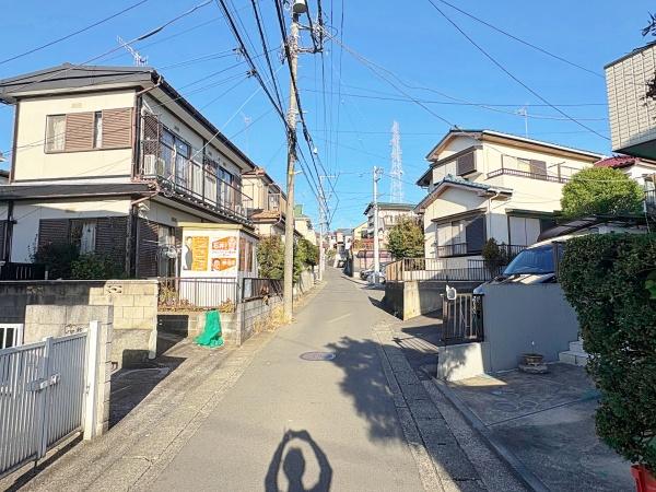 �_�ސ쌧���l�s���J�戢�v�a��2���ڂ̓y�n�̑O�ʓ��H�܂ތ��n�ʐ^