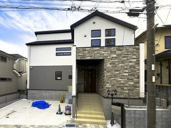 _ސ쌧lsߌ4ڂ̐VzˌĂ̑OʓH܂ތnʐ^