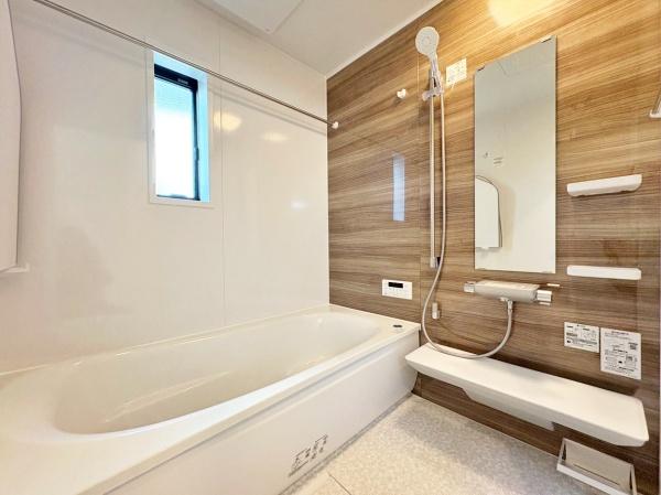 �_�ސ쌧���l�s�`�������R1���ڂ̐V�z��ˌ��Ă̗���