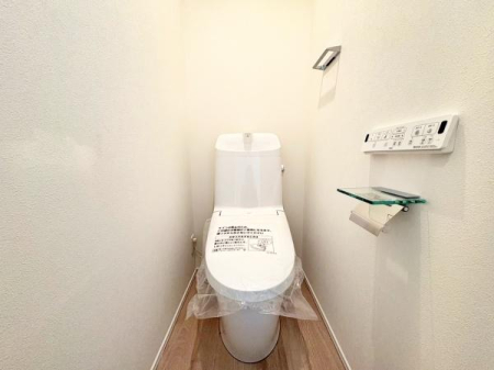 �_�ސ쌧���l�s�`�������R1���ڂ̐V�z��ˌ��Ẵg�C��