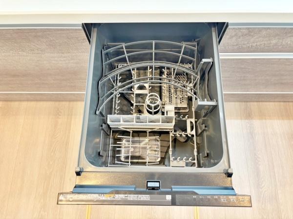 �_�ސ쌧���l�s�`�������R1���ڂ̐V�z��ˌ��ẴL�b�`��