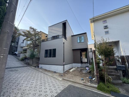 _ސ쌧ls扪Ò̐VzˌĂ̑OʓH܂ތnʐ^