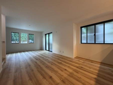 _ސ쌧ls扪Ò̐VzˌẴrO