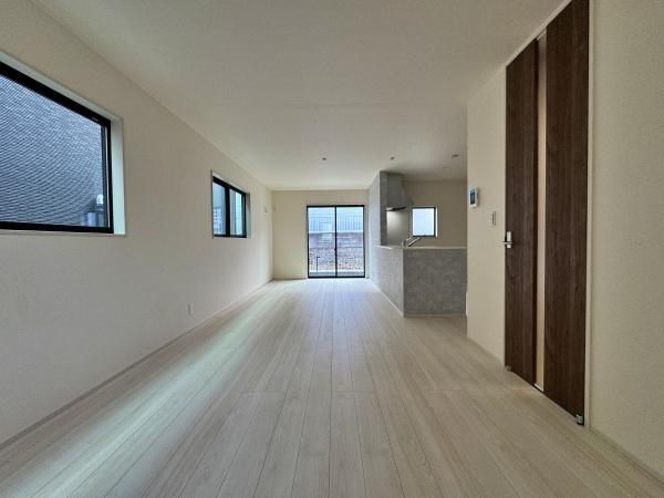 �_�ސ쌧���l�s���ʏ�6���ڂ̐V�z��ˌ��Ẵ��r���O