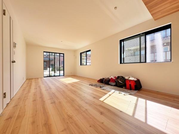 _ސ쌧ls`R1ڂ̐VzˌẴrO