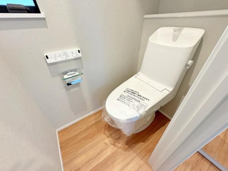 �_�ސ쌧���l�s�����x����1���ڂ̐V�z��ˌ��Ẵg�C��