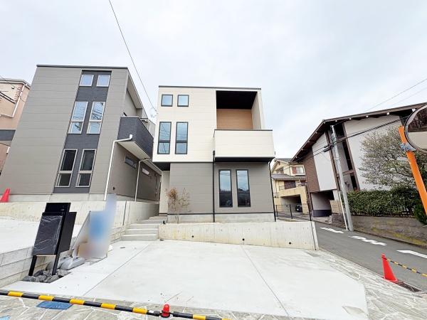 �_�ސ쌧���l�s�����x����1���ڂ̐V�z��ˌ��Ă̒��ԏ�