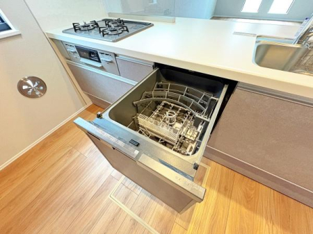 �_�ސ쌧���l�s�����x����1���ڂ̐V�z��ˌ��ẴL�b�`��