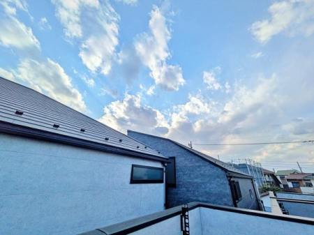 �_�ސ쌧���l�s�΋撷�Óc�݂Ȃݑ�7���ڂ̐V�z��ˌ��Ă̏Z�˂���̒��]�ʐ^