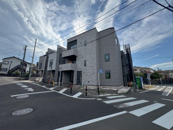 _ސ쌧ls΋撷Óc݂Ȃݑ7ڂ̐VzˌĂ̑OʓH܂ތnʐ^