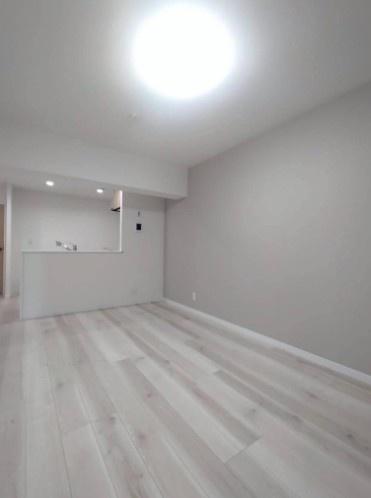 _ސ쌧lss}F̒Ã}ṼrO