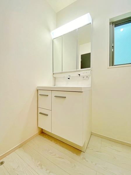 _ސ쌧͌s摊2ڂ̐VzˌĂ̐ʑEʏ