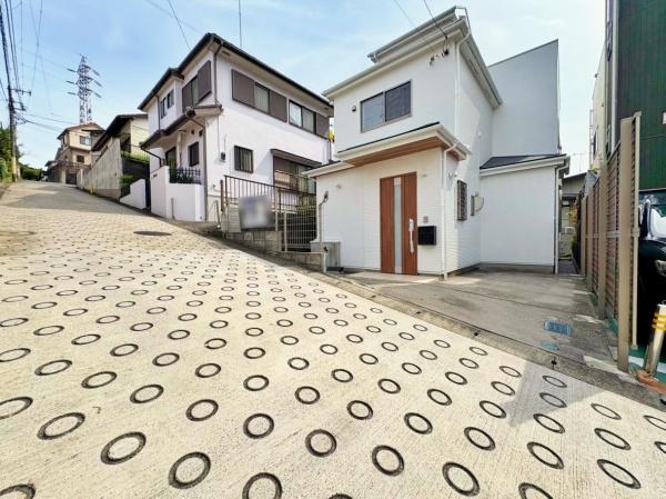 _ސ쌧ls˒ˋ拂򒬂̒ÈˌĂ̑OʓH܂ތnʐ^