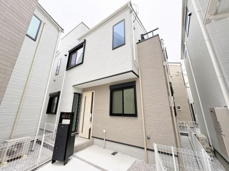 �_�ސ쌧���l�s�������򒬂̐V�z��ˌ��Ă̌��n�O�ώʐ^