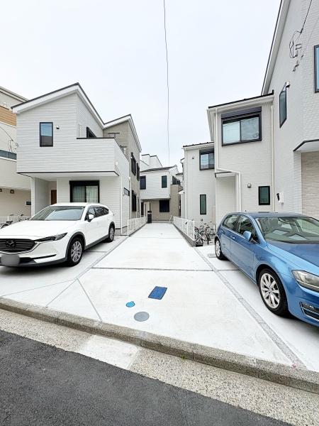 �_�ސ쌧���l�s�������򒬂̐V�z��ˌ��Ă̒��ԏ�