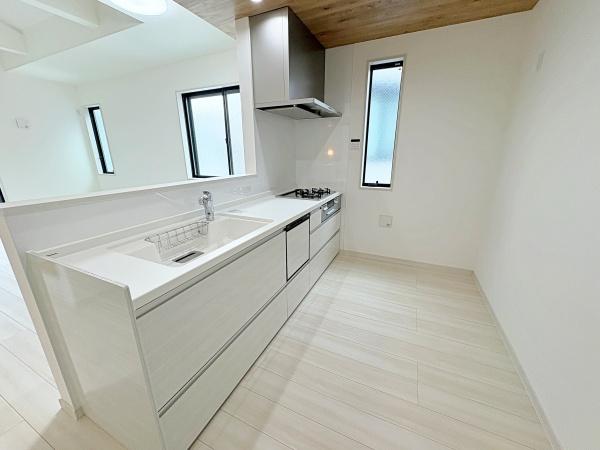 �_�ސ쌧���l�s�������򒬂̐V�z��ˌ��ẴL�b�`��