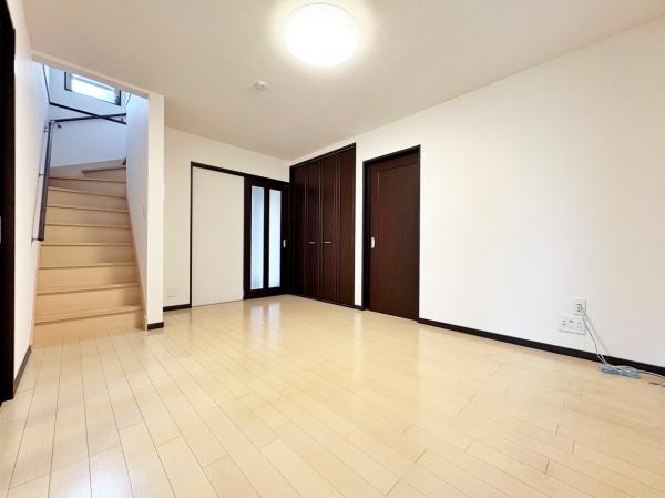 _ސ쌧ls`iJ6ڂ̒ÈˌẴrO